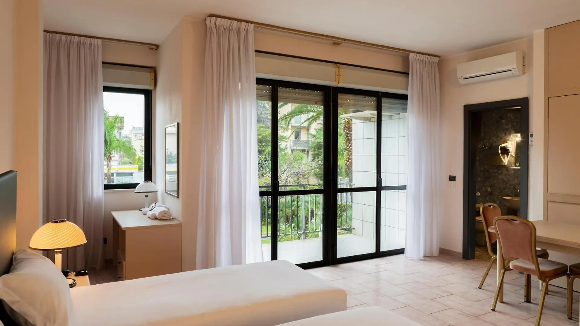 B&B Hotel Bari Rondo 3*,